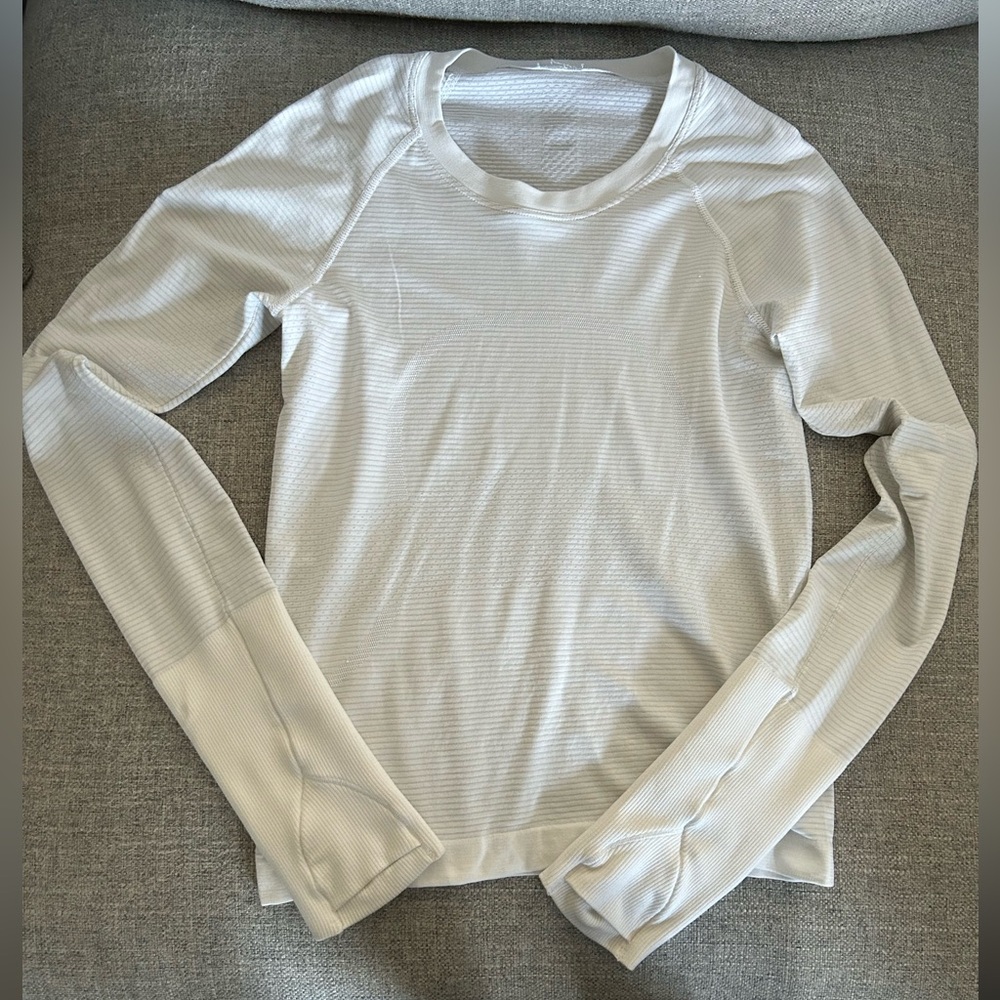 lululemon athletica Long Sleeve Crew Top in Light Cream